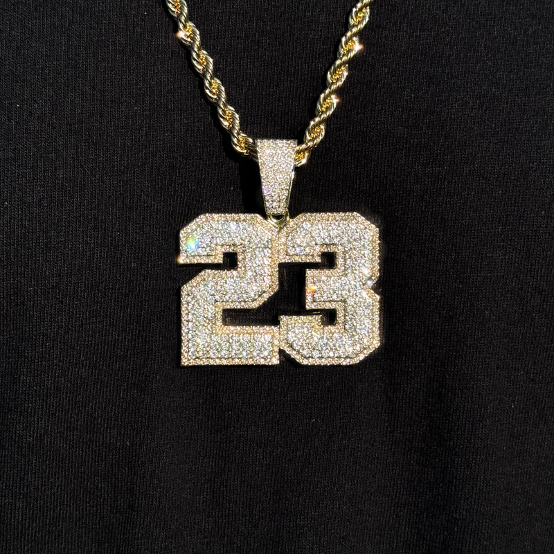 ESSENTIAL JEWELRY 23 PENDANT GOLD