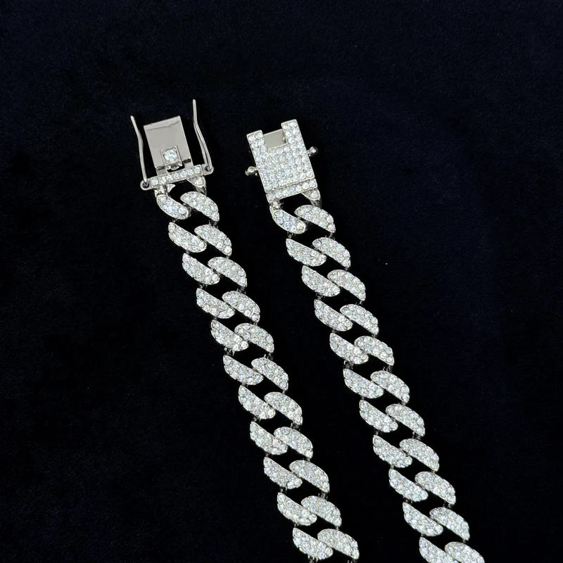 ESSENTIAL JEWELRY ICED CUBAN CHAIN SILVER